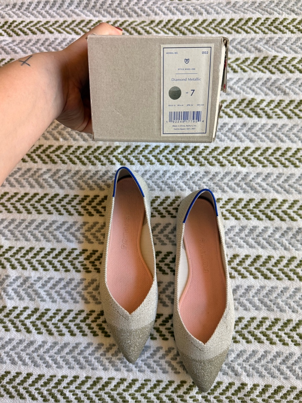 Rothy's Diamond Metallic Pointed Knit Flats size 7 - Picture 5 of 5